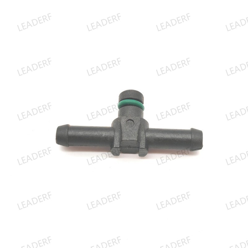 Plastic T leakoff connector for Denso injector