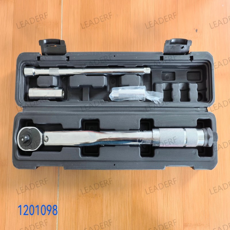 Spark plug socket set/ 5-60N.m